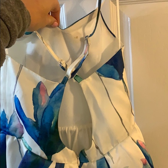 Tulip dress - Picture 2 of 2